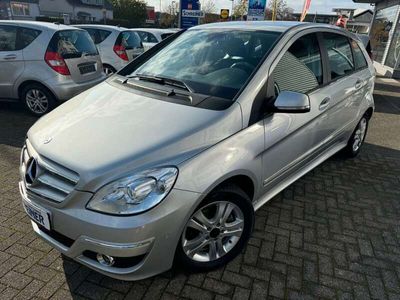 Mercedes B200