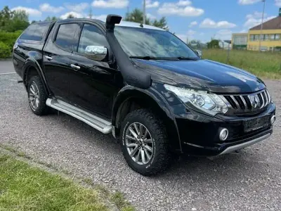Gebraucht Mitsubishi L200 Top 181 PS (133 kW) 2018 Schwarz Pickup
