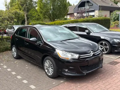 Gebraucht Citroën C4 120 PS (88 kW) 2011 Schwarz Limousine