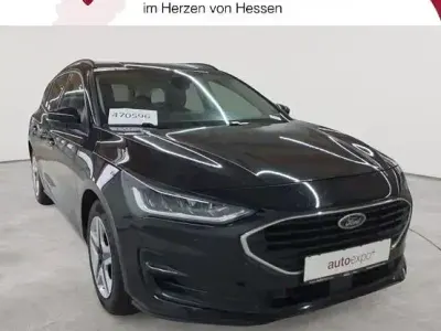 Gebraucht Ford Focus Cool & Connect 120 PS (88 kW) 2022 Schwarz Limousine