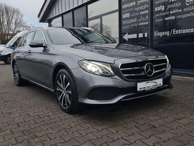 Gebraucht Mercedes E300 Avantgarde 306 PS (225 kW) 2020 Grau Limousine