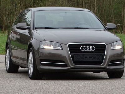 gebraucht Audi A3 1.8 TFSI Attraction --53000 km--