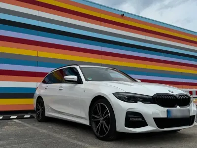 Gebraucht BMW 320e M Sport 204 PS (150 kW) 2021 Weiß Kombi