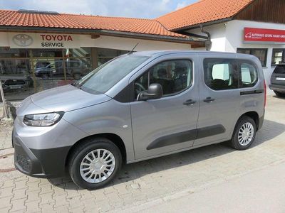 Nuova Toyota Proace Verso City 110 CV (80 kW) 2026 Argento Station wagon
