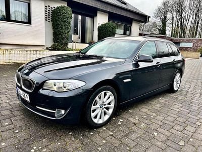 Gebraucht BMW 530 258 PS (189 kW) 2012 Grau Kombi