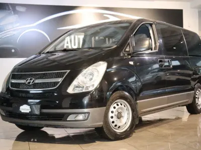 Second-hand Hyundai H-1 136 CP (100 kW) 2009 Negru Monovolum