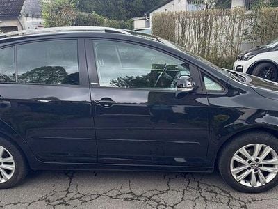 Second-hand VW Golf Plus Cross Style 105 CP (77 kW) 2011 Negru Monovolum