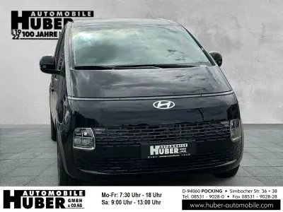 Neu Hyundai Staria Prime 160 PS (117 kW) 2026 Schwarz metallic