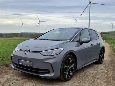 Second-hand VW ID.3 Pro 150 kW (204 CP) 2024 Gri Hatchback