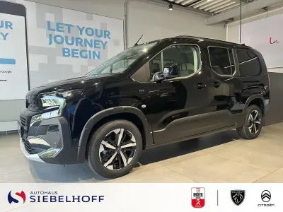 Neu Peugeot Rifter GT 131 PS (96 kW) 2026 Schwarz Van / Kleinbus
