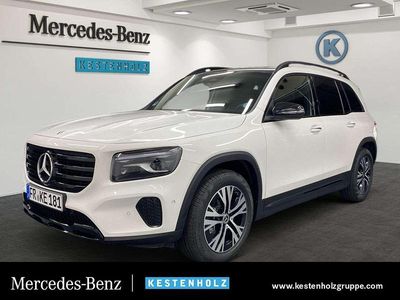 Weiß Gebraucht 2025 Mercedes GLB200 Night SUV | 45.550 € (Teuer)