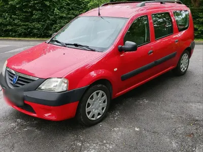 Gebraucht Dacia Logan 75 PS (55 kW) 2009 Rot Kombi