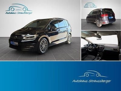 Second-hand VW Touran Comfortline 150 CP (110 kW) 2024 Negru Monovolum