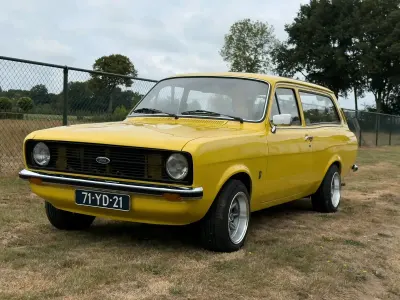 Gebraucht Ford Escort 54 PS (39 kW) 1976 Gelb Kombi