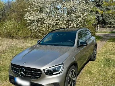 Gebraucht Mercedes GLC400d 330 PS (242 kW) 2020 Andere farben SUV