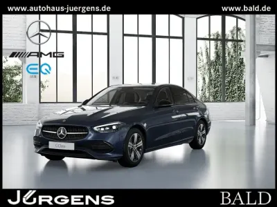Gebraucht Mercedes C200 Avantgarde 204 PS (150 kW) 2022 Blau cavansitblau metallic Limousine