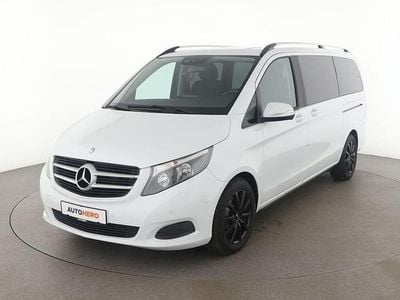 Mercedes V220