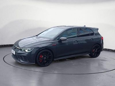 Grau Gebraucht 2024 VW Golf GTI Limousine | 39.920 € (Teuer)
