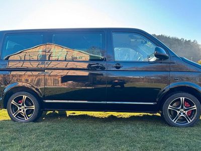 Second-hand VW T5 Highline 180 CP (132 kW) 2011 Negru Van