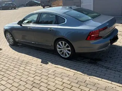 Gebraucht Volvo S90 Inscription 235 PS (172 kW) 2019 Grau Limousine