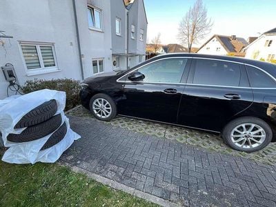 Gebraucht Mercedes B250e 160 PS (117 kW) 2021 Schwarz Van / Kleinbus