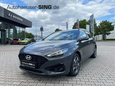 Neu Hyundai i30 140 PS (102 kW) 2025 Grau (ecotronic gray ) Kombi