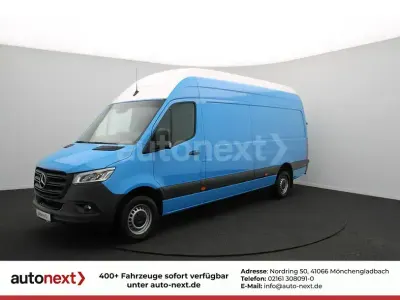 Używany Mercedes Sprinter 170 KM (125 kW) 2022 Niebieski Van