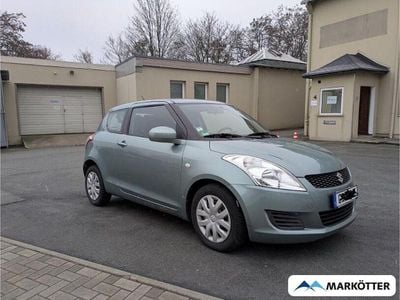 Gebraucht Suzuki Swift 94 PS (69 kW) 2010 Hellgruen Kleinwagen