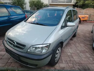 Gebraucht Opel Zafira 125 PS (91 kW) 2003 Silber Van / Kleinbus