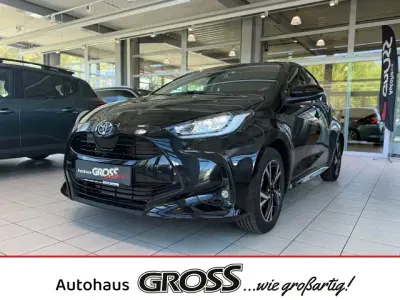 Nowe Toyota Yaris Hybrid 116 KM (85 kW) 2026 Czarny Hatchback