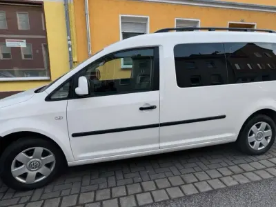 Gebraucht VW Caddy Maxi 106 PS (77 kW) 2012 Weiß Van / Kleinbus