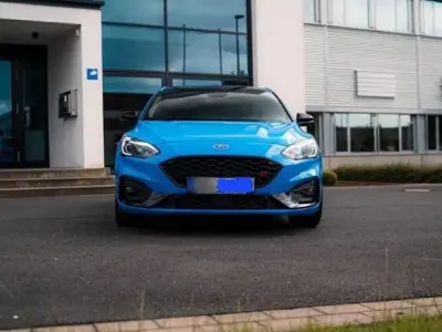 Gebraucht Ford Focus ST 280 PS (205 kW) 2022 Blau Limousine