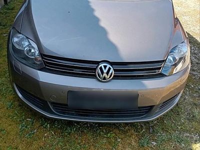 Usata VW Golf VI 122 CV (89 kW) 2010 Oro Utilitaria