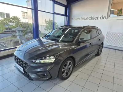 Gebraucht Ford Focus ST-Line 150 PS (110 kW) 2021 Magnetic grau Kombi