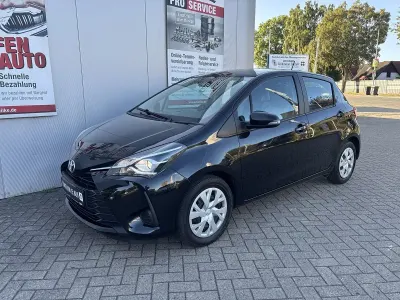 Gebraucht Toyota Yaris 72 PS (52 kW) 2019 Schwarz