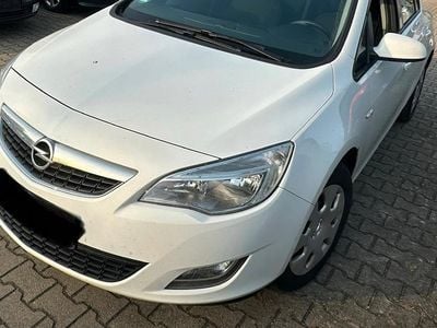 Gebraucht Opel Astra 2010 Weiß Limousine