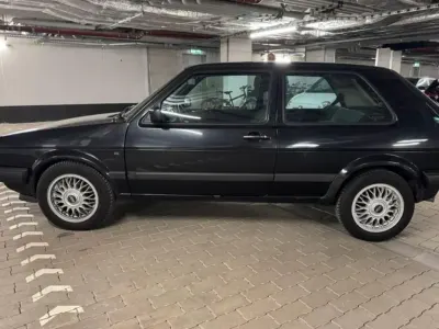 Brugt VW Golf II 75 HK (55 kW) 1991 Sort Hatchback