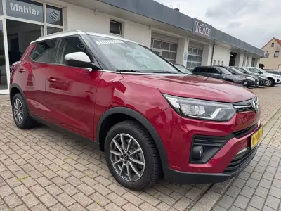 Gebraucht SsangYong Tivoli 163 PS (119 kW) 2023 Rot SUV