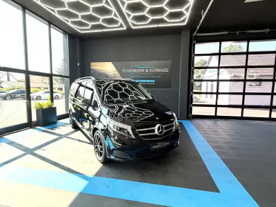 Gebraucht Mercedes V220 163 PS (119 kW) 2018 Schwarz Van / Kleinbus