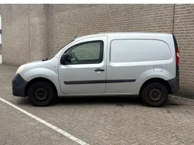 Usata Renault Kangoo Expression 86 CV (63 kW) 2009 Grigio Monovolume