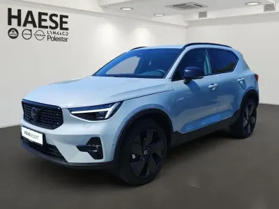 Gebraucht Volvo XC40 Plus 163 PS (119 kW) 2025 Vapour grey SUV