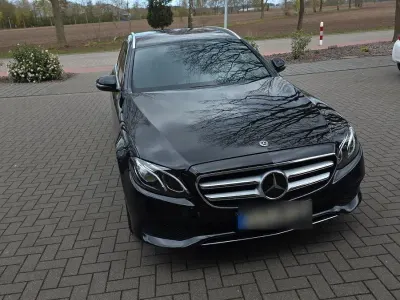 Brugt Mercedes E220 Avantgarde 194 HK (142 kW) 2017 Sort Stationcar