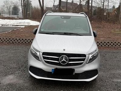 Gebraucht Mercedes V250 Edition 190 PS (139 kW) 2023 Silber Van / Kleinbus