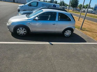 Gebraucht Opel Corsa 60 PS (44 kW) 2005 Silber Kleinwagen