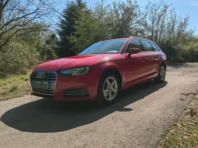 Gebraucht Audi A4 Sport 150 PS (110 kW) 2017 Rot Kombi