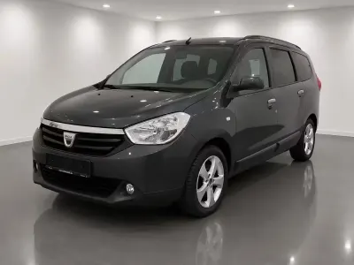 Gebraucht Dacia Lodgy Prestige 116 PS (85 kW) 2012 Schwarz metallic Van / Kleinbus