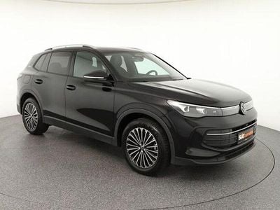 Gebraucht VW Tiguan Goal 150 PS (110 kW) 2025 Schwarz SUV