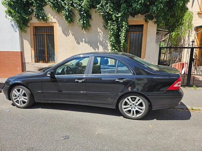 Mercedes C180