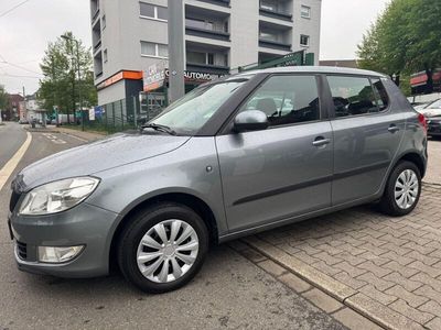 Gebraucht Skoda Fabia Ambition 60 PS (44 kW) 2012 Grau Kleinwagen