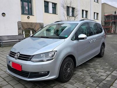 Silber Gebraucht 2013 VW Sharan Van / Kleinbus | 12.500 € (Fairer Preis)